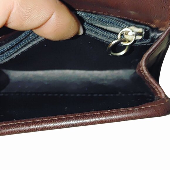 Coach Brown Leather Coin Purse Wallet Gold Keychain Attachment Snap Closure - Picture 6 of 16